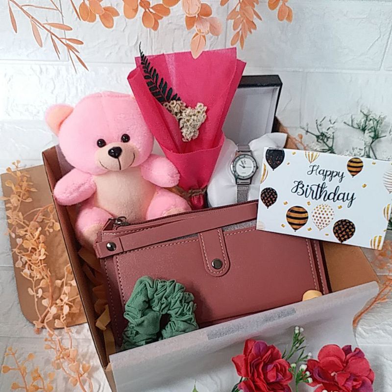 Hampers Ultah Kado Ultah Hampers Ulang Tahun Kado Ulang Tahun Gift Box Birthday Gift Kado Birthday Birthday Hampers Hampers Cewek Hampers Wanita Kado Wisuda Hampers Wisuda Kado Valentine Hampers Valentine Kado Pacar Hampers Natal Hampers lebaran