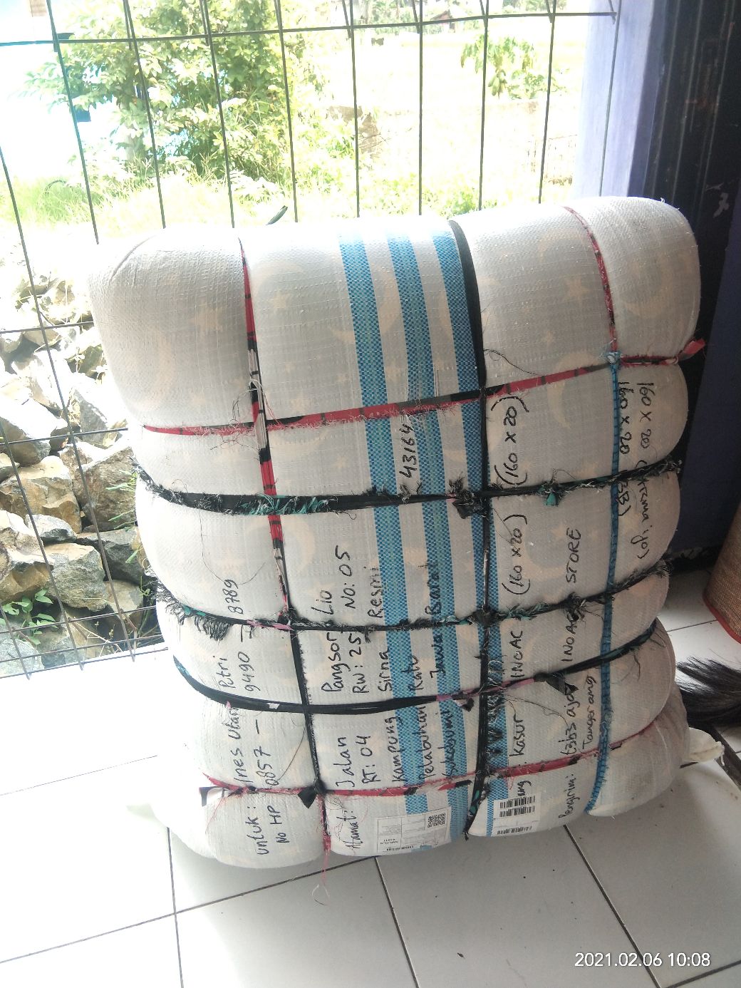 Paling Laku..!!  Kasur Inoac. No.2 (200x160) Tebal 20 Cm. Busa Eon D23. Garansi 10 Tahun.