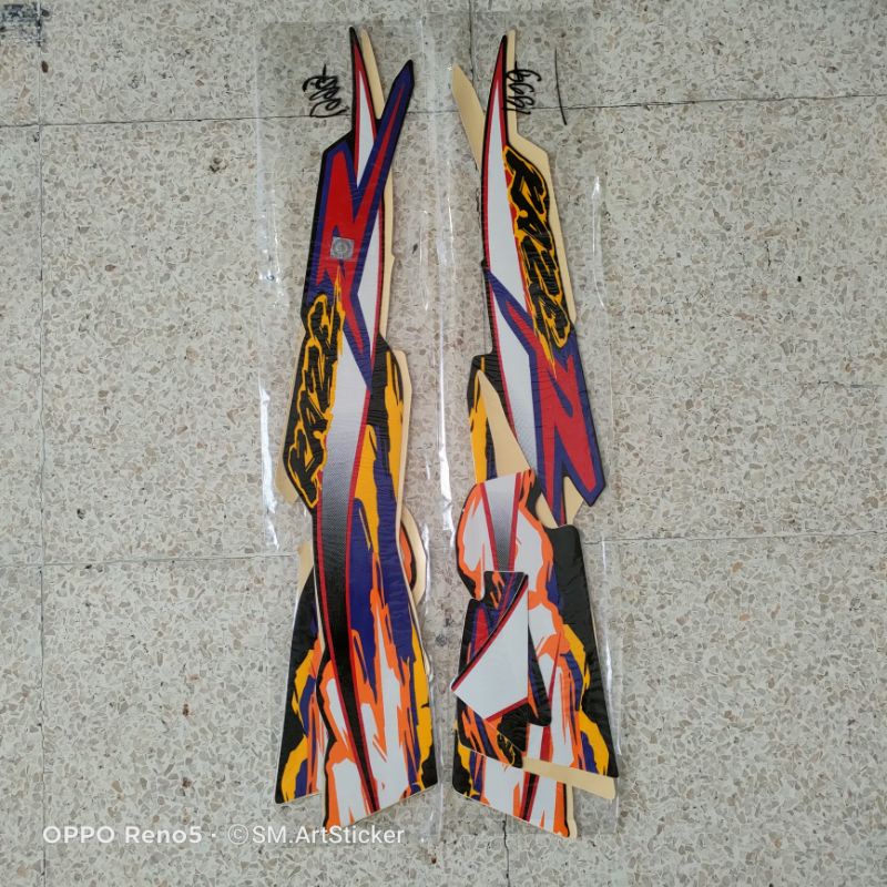 striping Kaze r tahun 1999
