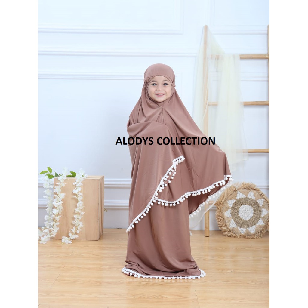 Mukena Anak Variasi Pompom Size M Usia 4-8 Tahun Bahan Jersey Termurah / Alody's Collection