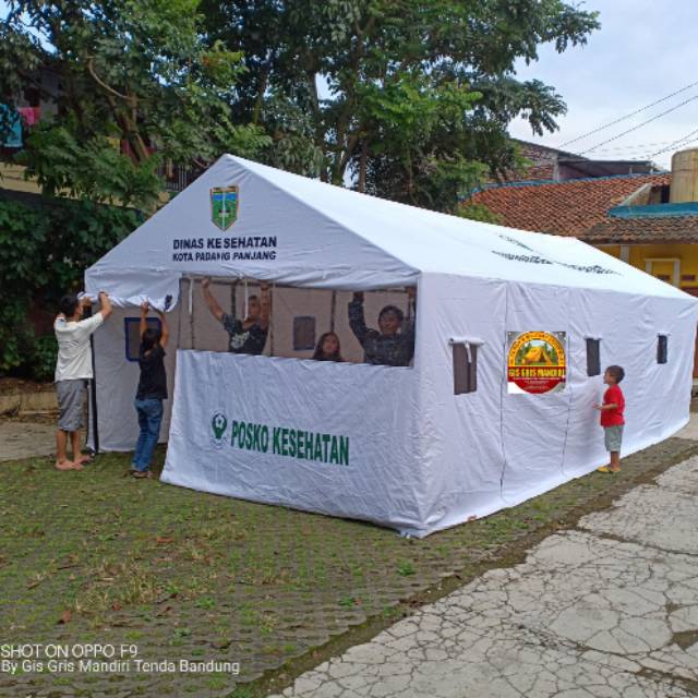 Tenda posko kesehatan