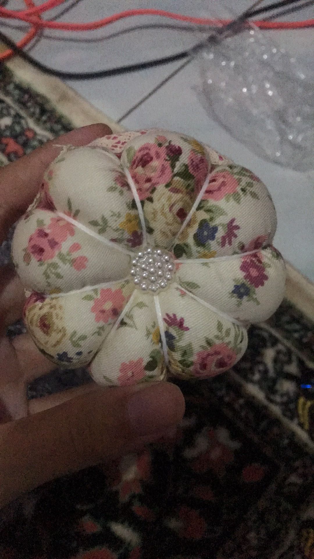 Pincushion Tempat Bantalan Jarum Box Buka Tutup Peniti (wadah Jarum)