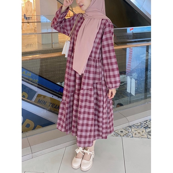 Alea Salur Midi Dress