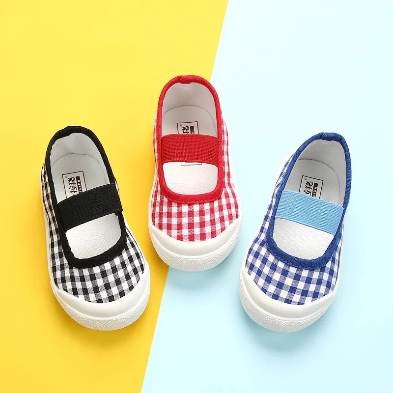 Dinda Sepatu anak-anak wanita slip on Yona trendy 2021 warna biru hitam dan merah ukuran 26-35