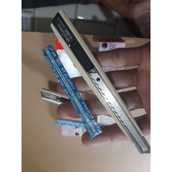 NT Cutter A-300 Original