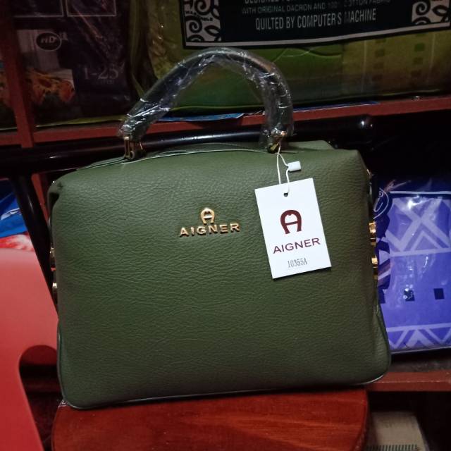 AIGNER ROMA