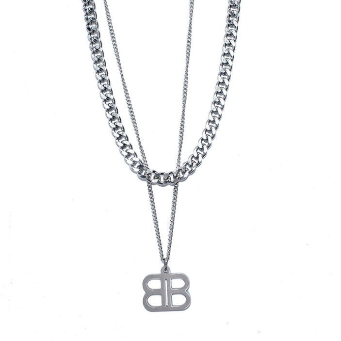 Eropa dan Amerika sederhana ins pribadi huruf B baja titanium kalung wanita ins populer Net merah ni