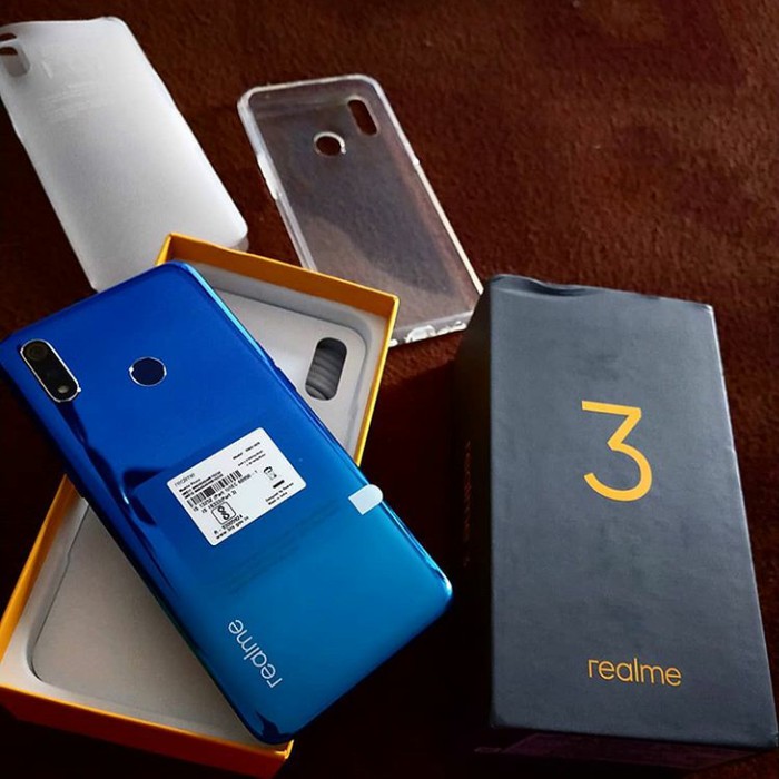 Promo hp    [Baru] OPPO REALME 3 3/64 RAM 3GB ROM 64GB Handphone/HP