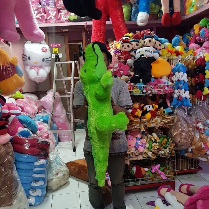 Solusi FOTO ASLI BONEKA HEWAN BUAYA CROCODILE HIJAU SUPER GIANT JUMBO BESAR Terlaris