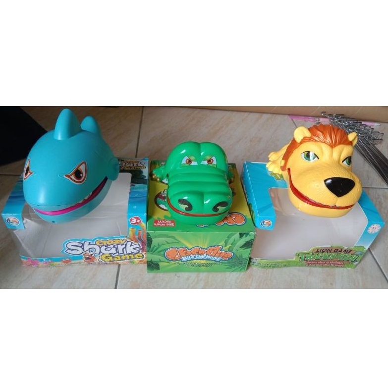 mainan anak anak buaya gigit / buaya pencet