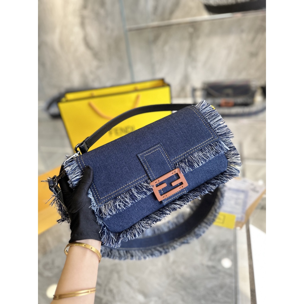 Tas ss23 Fendi Baguette Crossbody Shoulder Bags