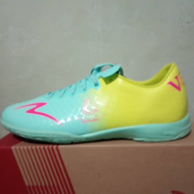 Specs Exocet V8 legend