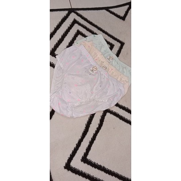 CD WANITA MERK MELINA ISI 3PCS