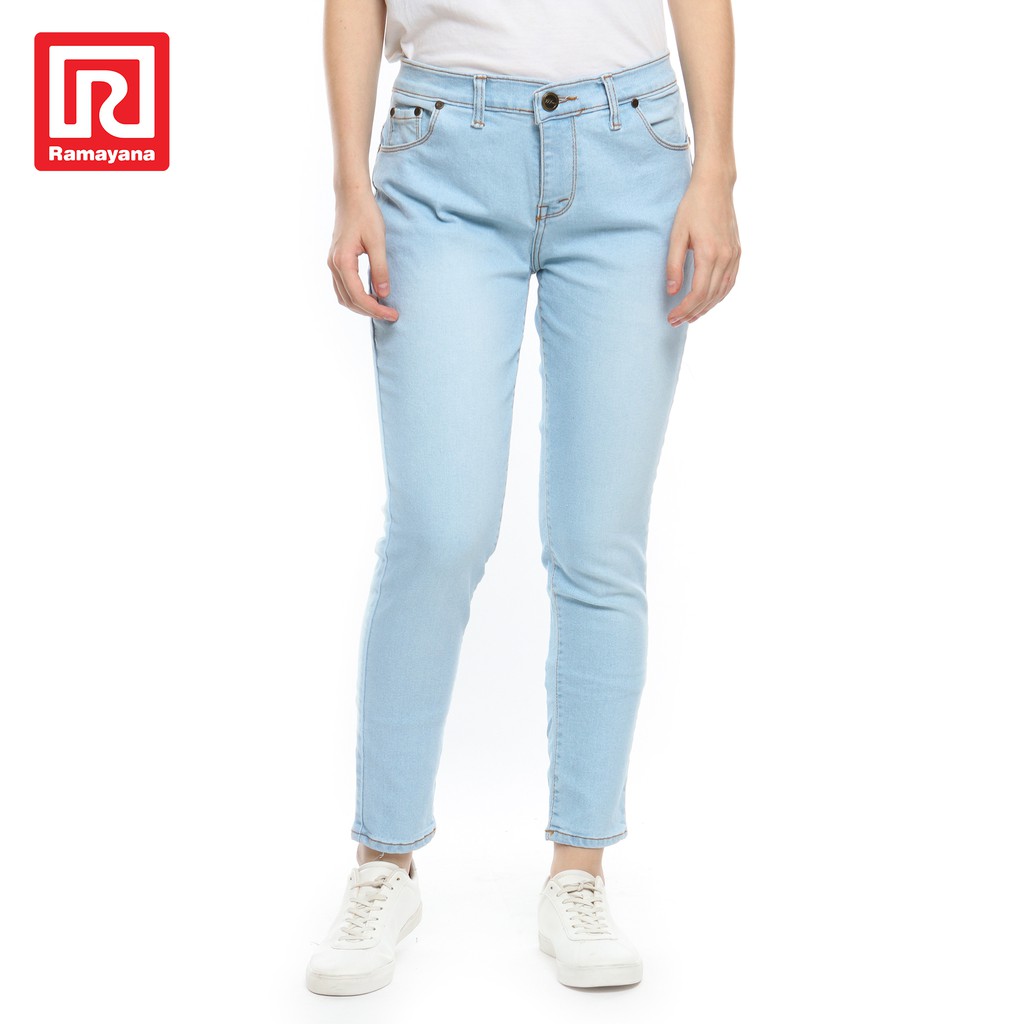  Ramayana  JJ Jeans Celana  Jeans Reg Biru Muda 30 Shopee 