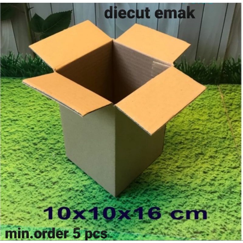 

Kardus / Box / 10x10x16 cm / Karton Packing Polos Baru ST