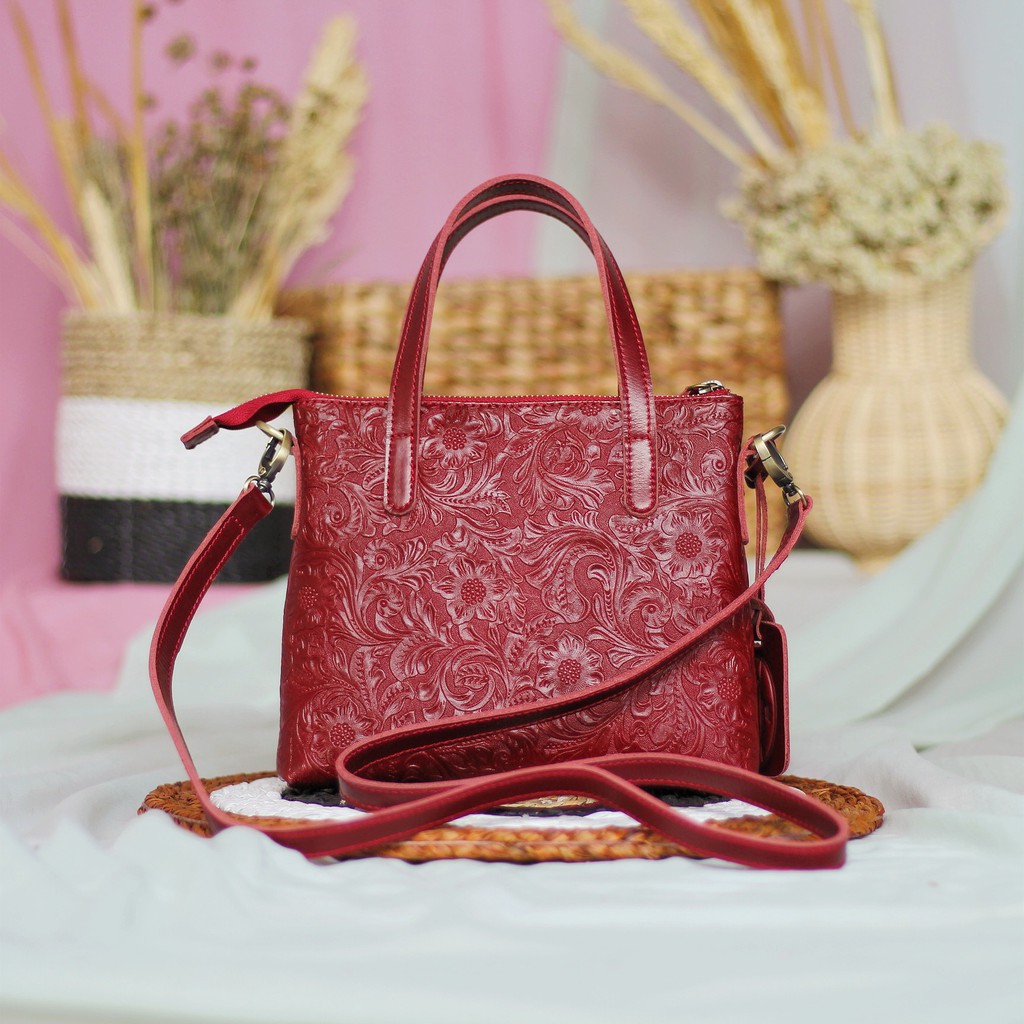 NEW! TAS KULIT ASLI SLEMPANG MODEL MINI RACHEL KULIT SAPI MOTIF BATIK MERAH MAROON/ FREE GRAVIR NAMA