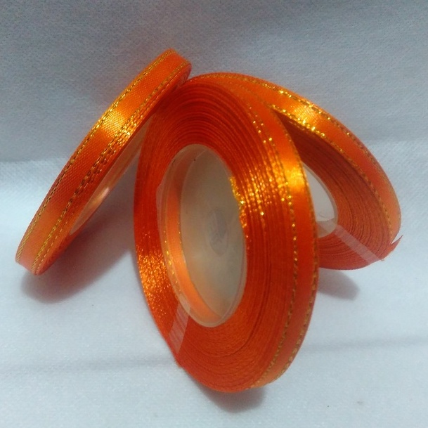 

Pita Satin Lis mas Orange 1/4inch isi 25yard