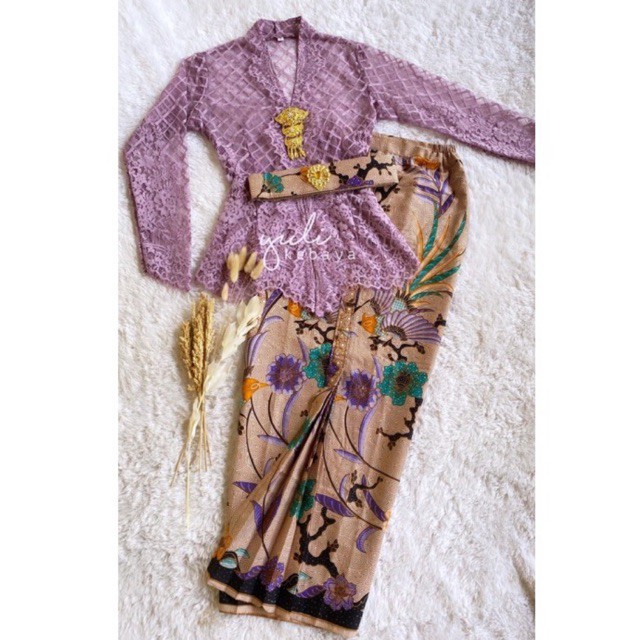 Set Kebaya Bali Kartini Semi italy lilac lengan panjang | Kebaya Wisuda Kondangan