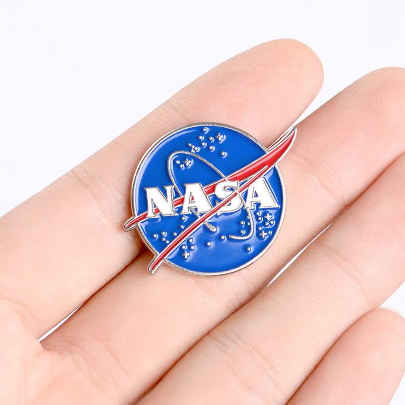 Nasa Bros Pin Enamel Bentuk Astronot Luar Angkasa Untuk Jaket