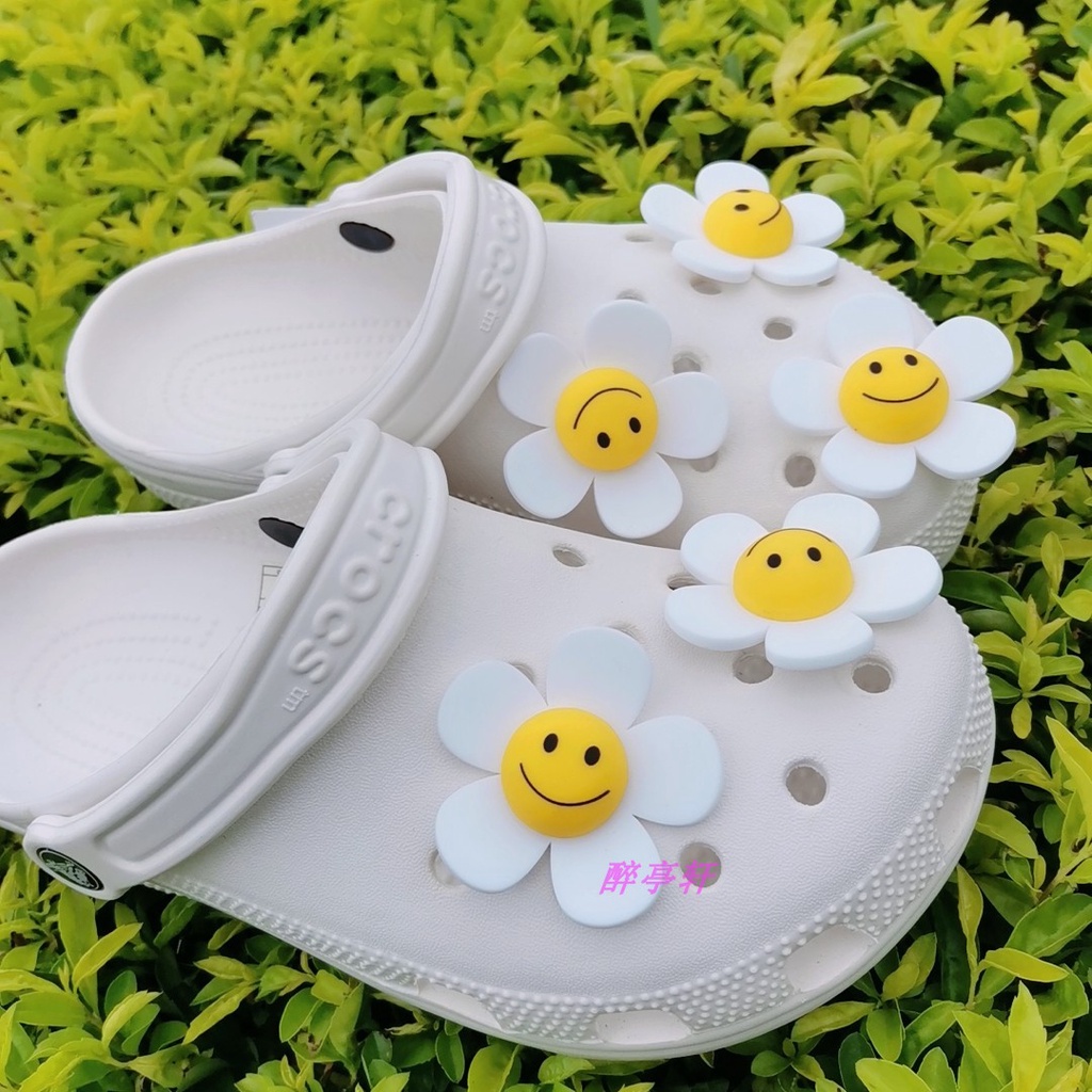 ✨shinyDIY✨Crocs jibbitz: aksesori cantik untuk sepatumu❤️Aksesoris Crocs Wanita Gesper Sepatu Bentuk Bunga Matahari Warna Putih Untuk Dekorasi Crocs Jibbitz