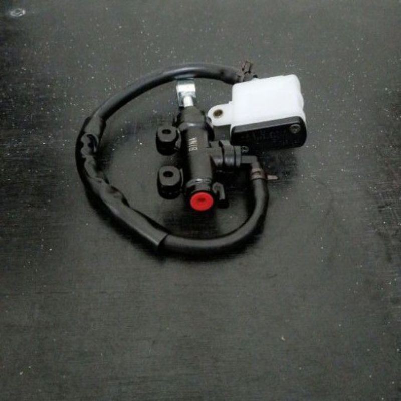 MASTER REM BELAKANG ASSY PLUS TABUNG CB150R CBR150R VERZA 150 TIGER REVO NEW MEGA PRO MONO SHOCK