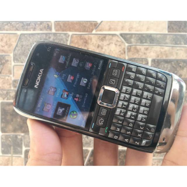Nokia E71 (Bekas/Second)