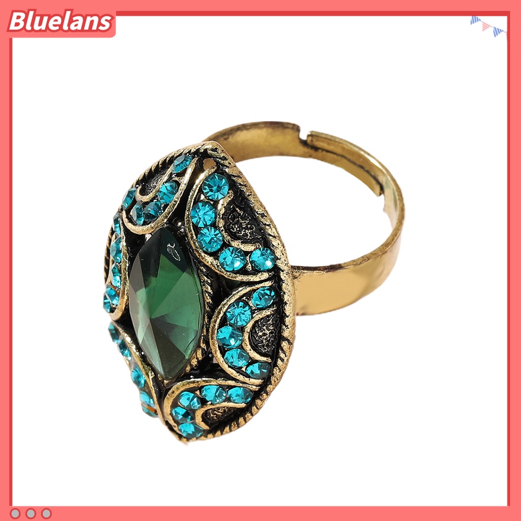 Cincin Berlian Imitasi Bentuk Oval Bahan Alloy Untuk Wanita