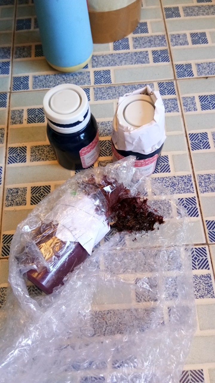 Cat Pinggir Kulit / Edge Dye Paint