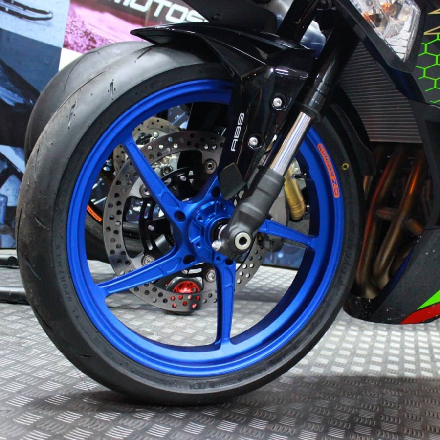 OZ Racing Velg Kawasaki ZX25R PIEGA R Italy Original Italy