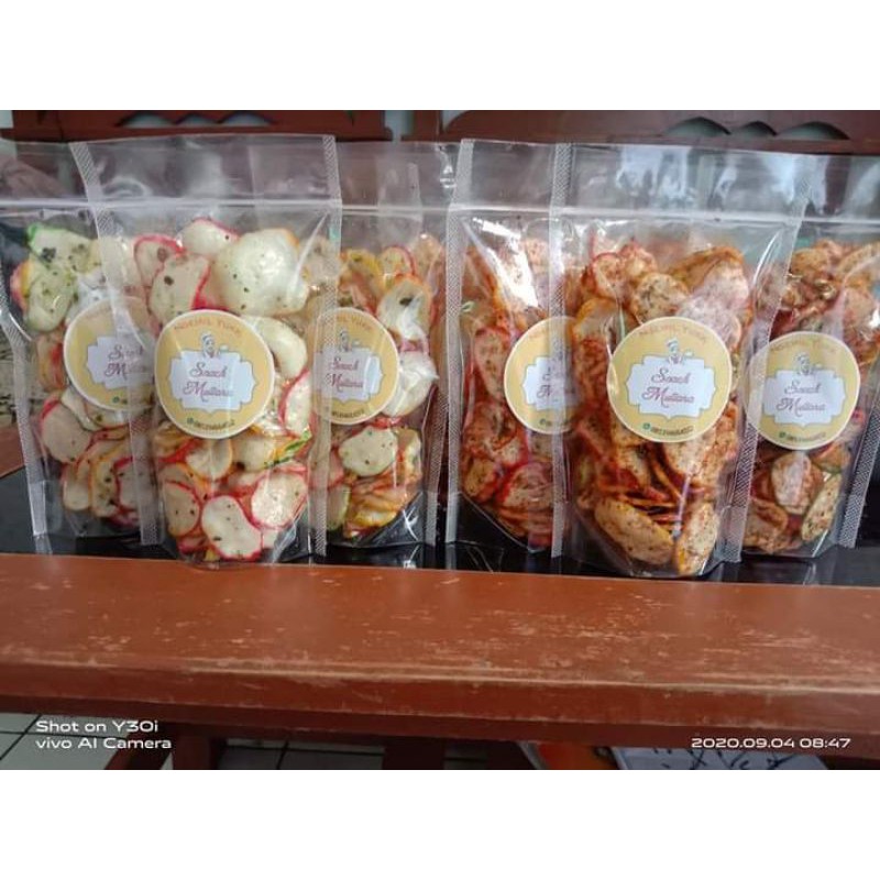 

Kerupuk seblak kering