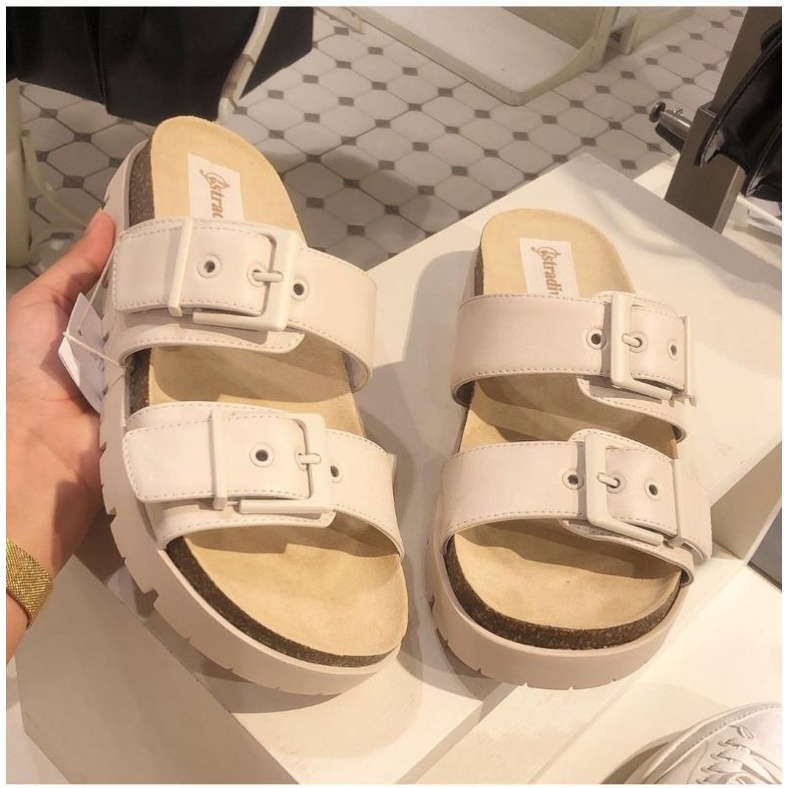 SANDAL STRADIVARIUS SPECIAL PRICE, STRADIVARIUS SALE MARKDOWN
