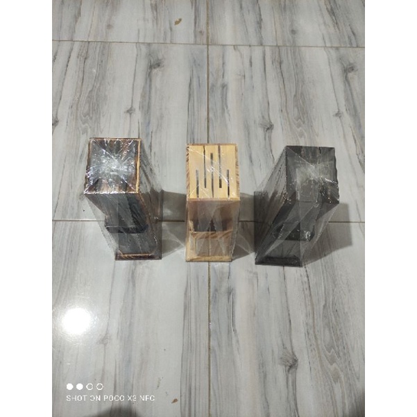 Tempat Pisau / Wadah Pisau dari Kayu Pinus - warna WALNUT