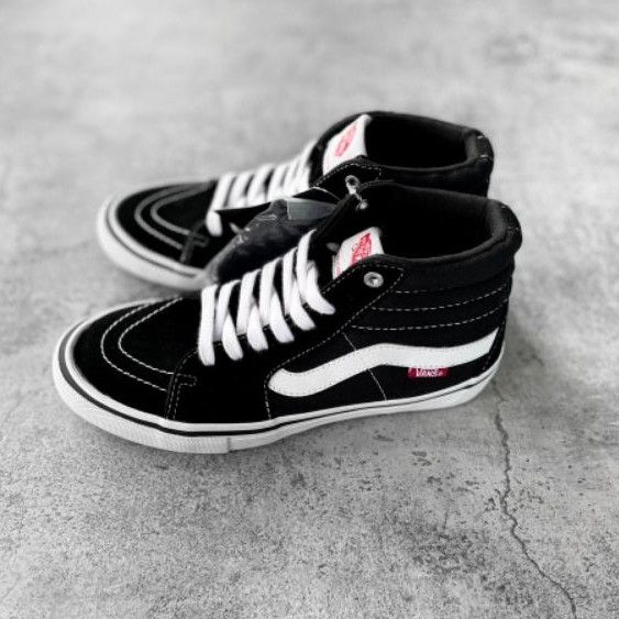 Sepatu Vans Sk8Hi PRO Black White Original