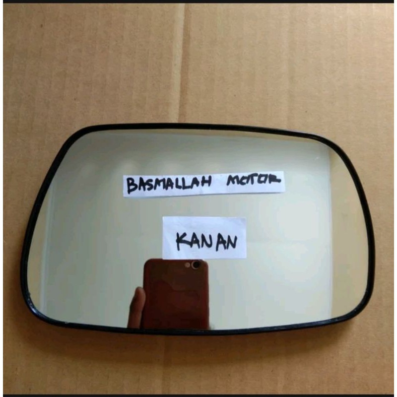 kaca spion avanza lama 2005-2011