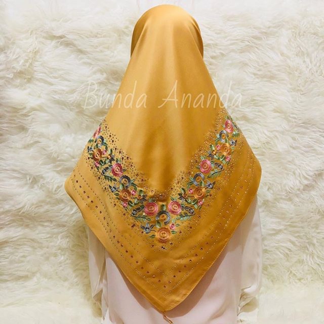 Hijab Segiempat Bordir ( Motif Flamboyan )