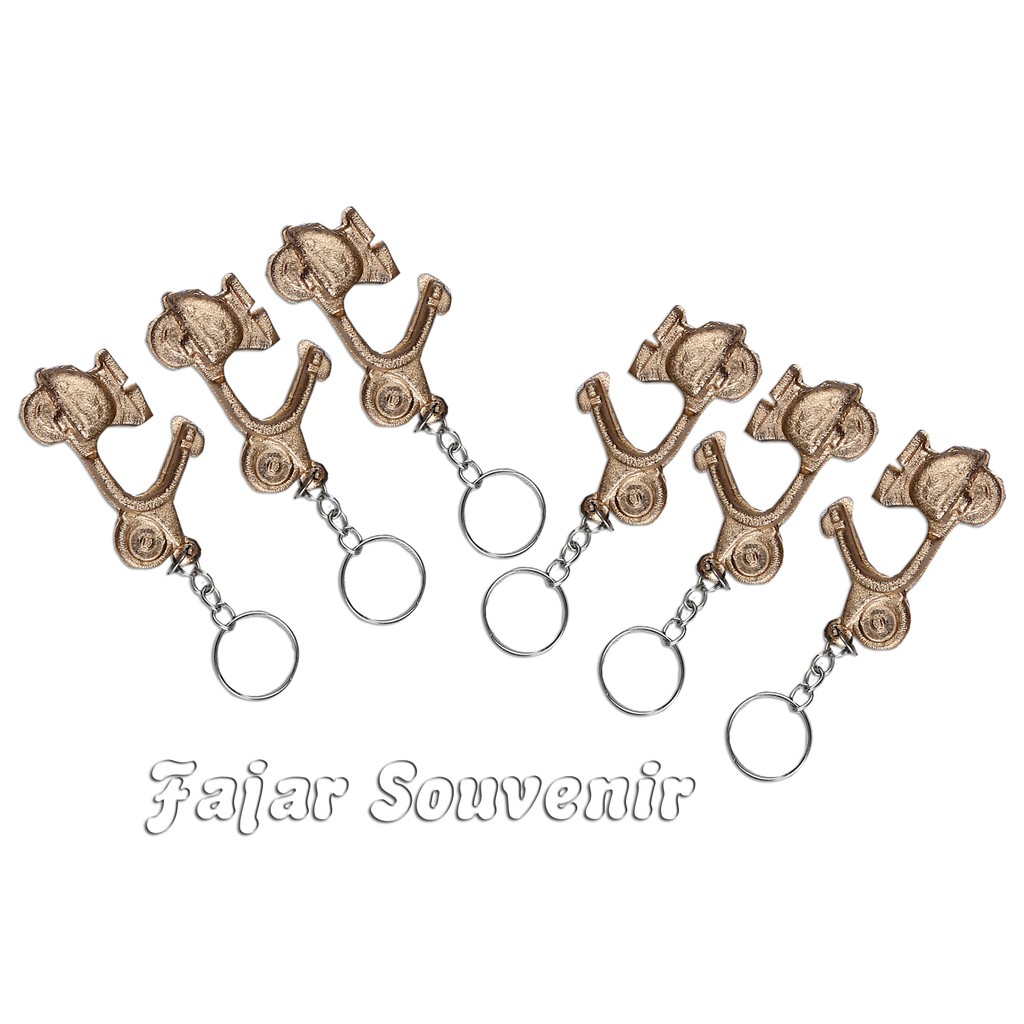 Souvenir Pernikahan Isi 100 pcs Gantungan Kunci Vespa Kuning Kemas Plastik souvenir pernikahan unik sovenir pernikahan soupenir pernikahan soufenir pernikahan sopenir pernikahan sofenir pernikahan souvenir murah souvenir ulang tahun sovenir pernikahan-3