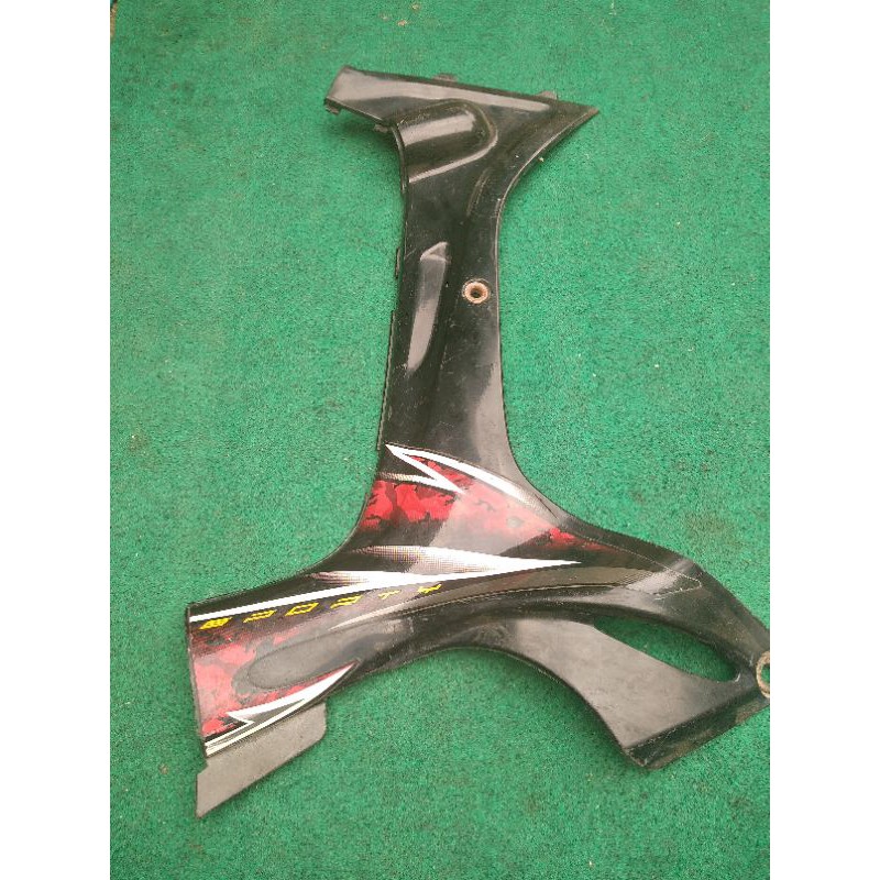Sayap dalam kanan f1zr original