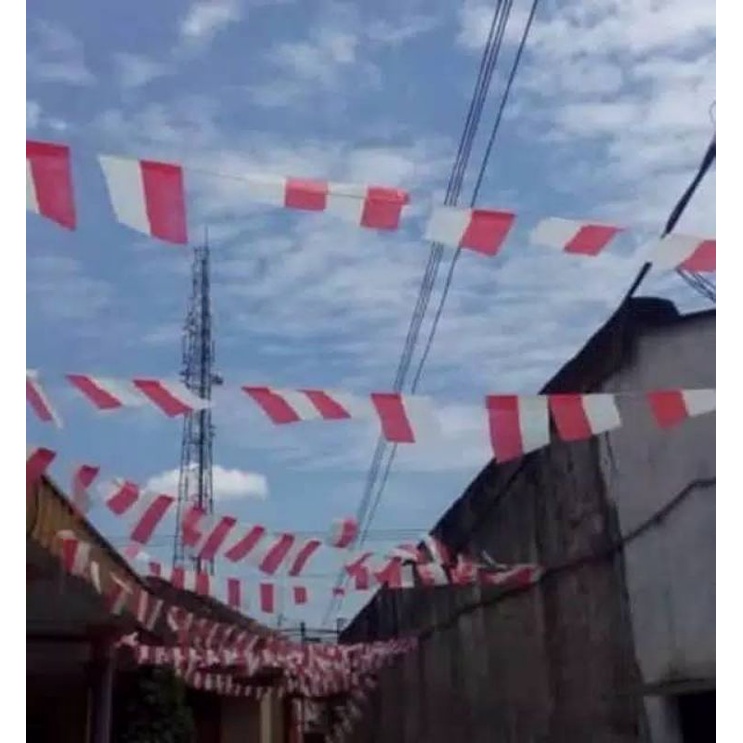 BENDERA MERAH PUTIH PLASTIK Ada Tali / Tanpa Tali ( Harga/Bungkus )