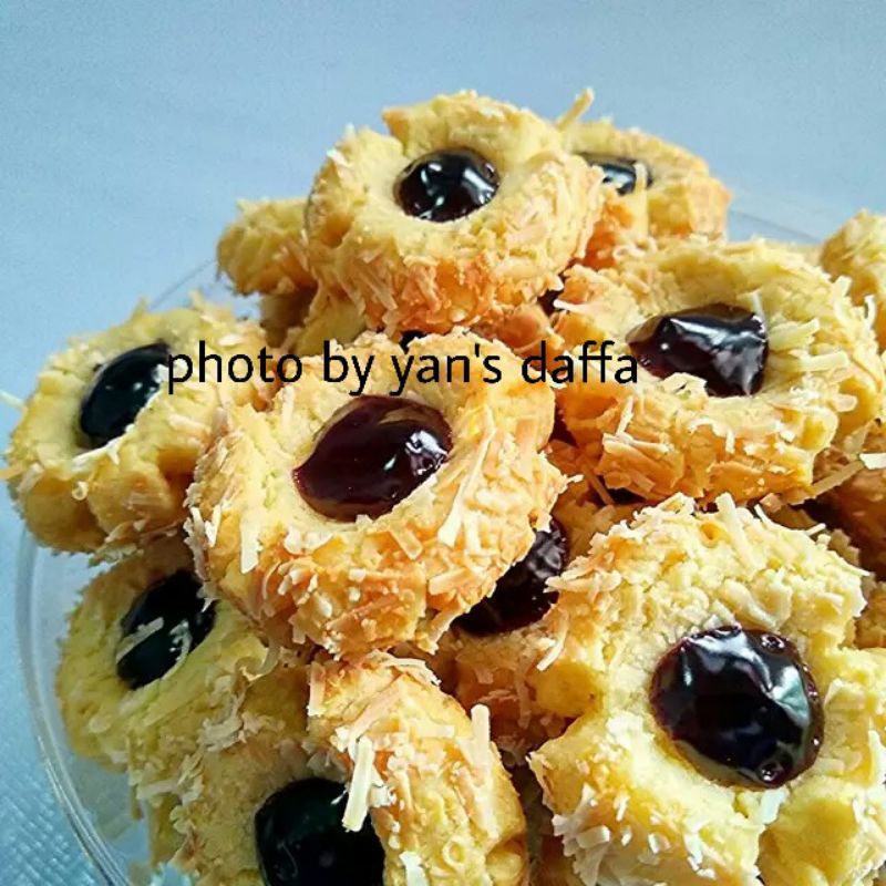 

Kue Thumbprint Blueberry/ANEKA KUE KERING 500grm