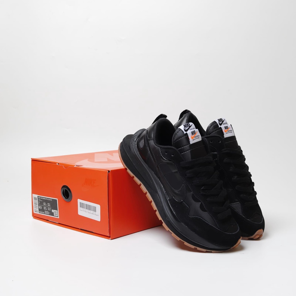 NIKE SACAI VAPORWAFFLE BLACK GUM BNIB ORIGINAL VIETNAM GRATIS KAUS KAKI