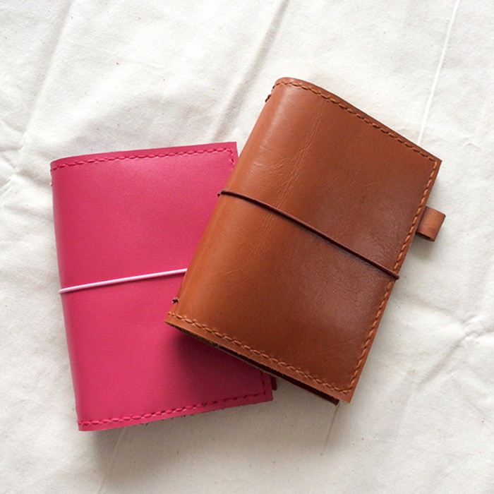 

Leather myntydori Plus (Passport Size) (Traveler's Notebook/Journal)