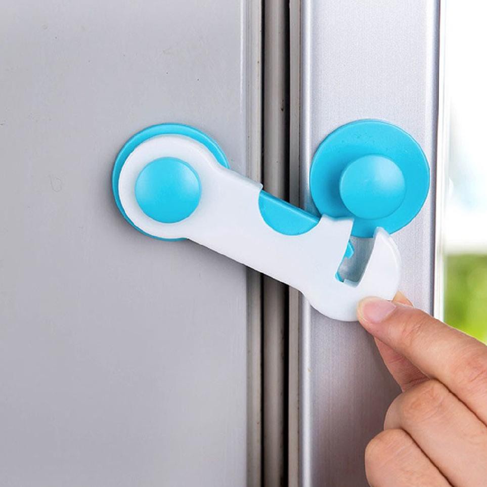 Pengaman Laci Lemari Pintu Perabotan Furniture Rumah Dari Anak Kecil Baby Safety Lock DE031