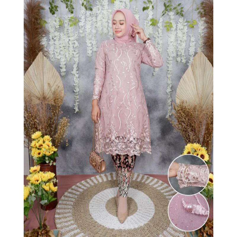 Kebaya Tunik JIHAN / Kebaya Brokat / Kebaya Modern / Kebaya Favorite / Kebaya Belah Samping