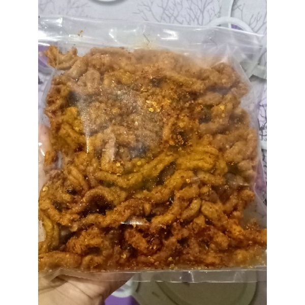 

USUS CRISPY PEDAS DAUN JERUK 500 GR