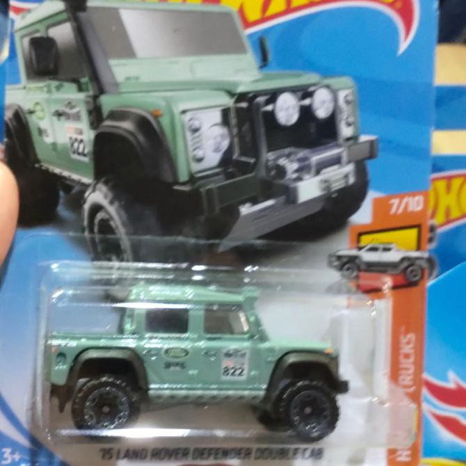 HOT WHEELS LAND ROVER DEFENDER