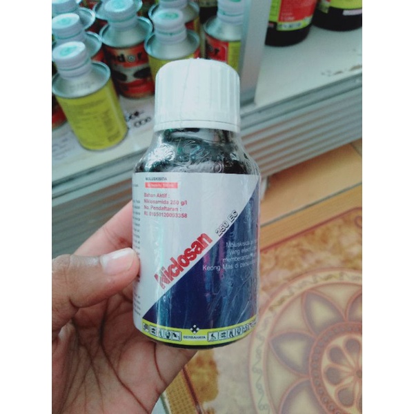 Obat keong cair Niclosan