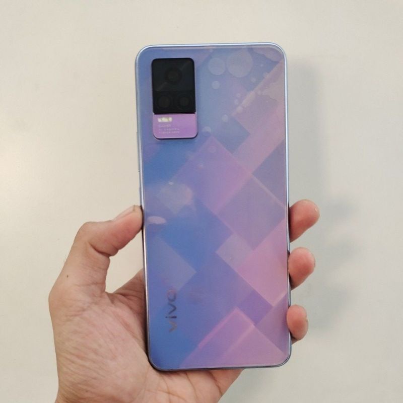 VIVO V21 4G RAM 8\128