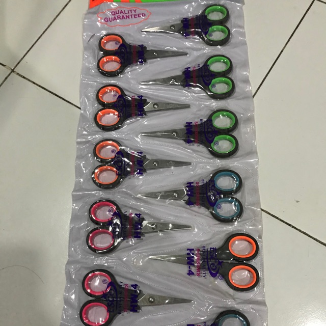 

Gunting kecil warna/ pcs