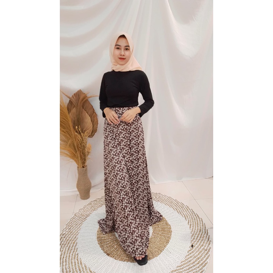 FC - ROK DAILY LILY HYGET PREMIUM/ FASHION WANITA