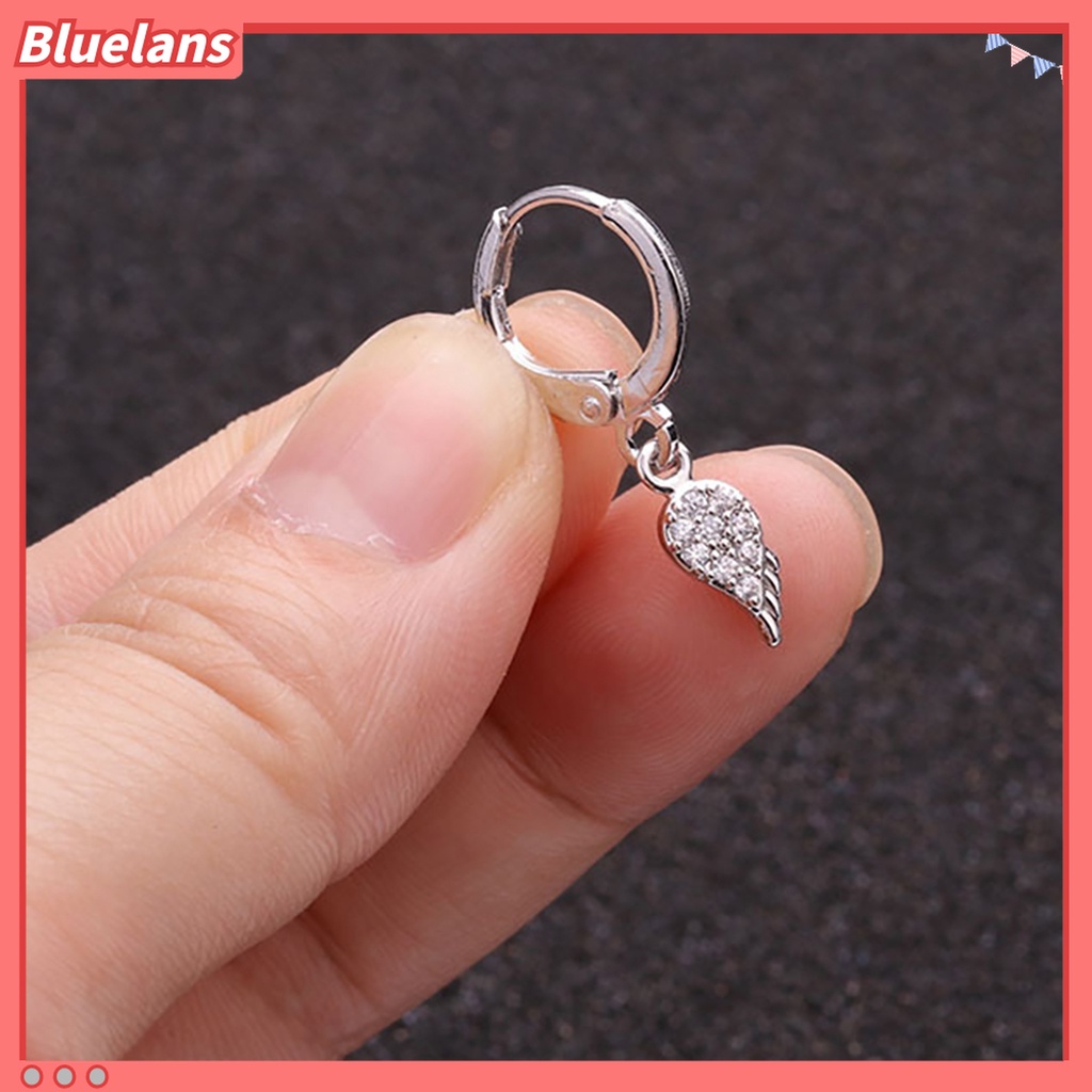1 Pc Anting Menjuntai Desain Salib Hati Bunga Bahan Cubic Zirconia Untuk Wanita